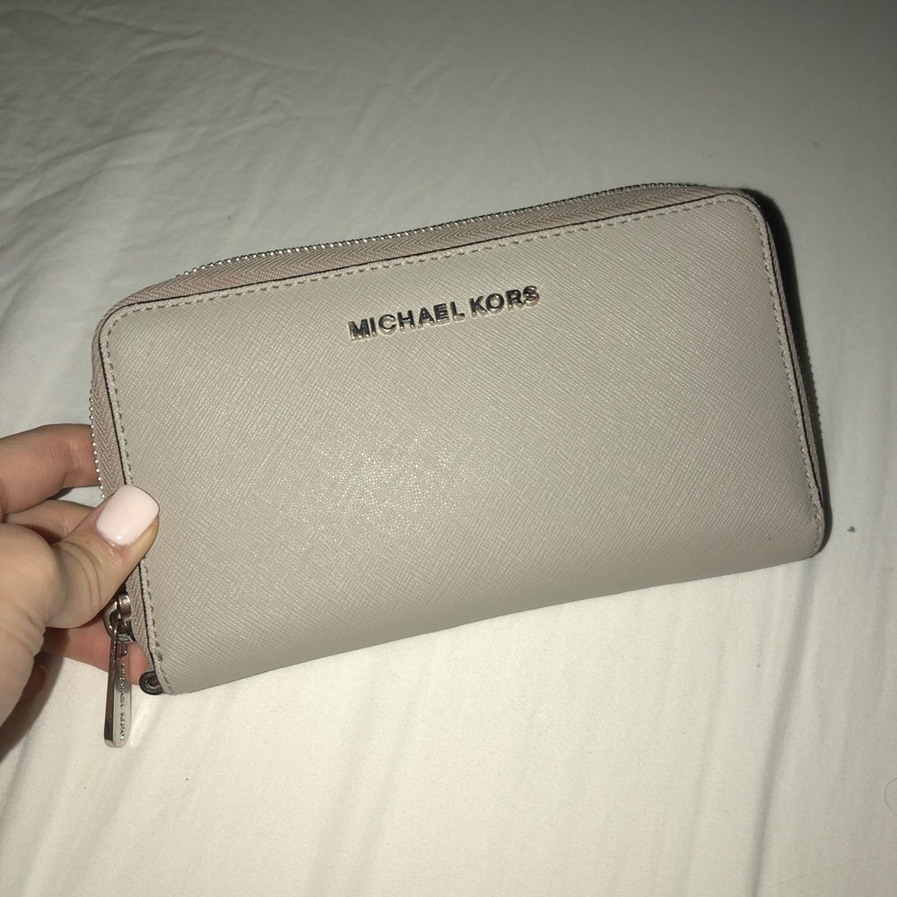 Michael Kors wallet